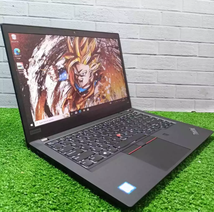Lenovo T480s Side